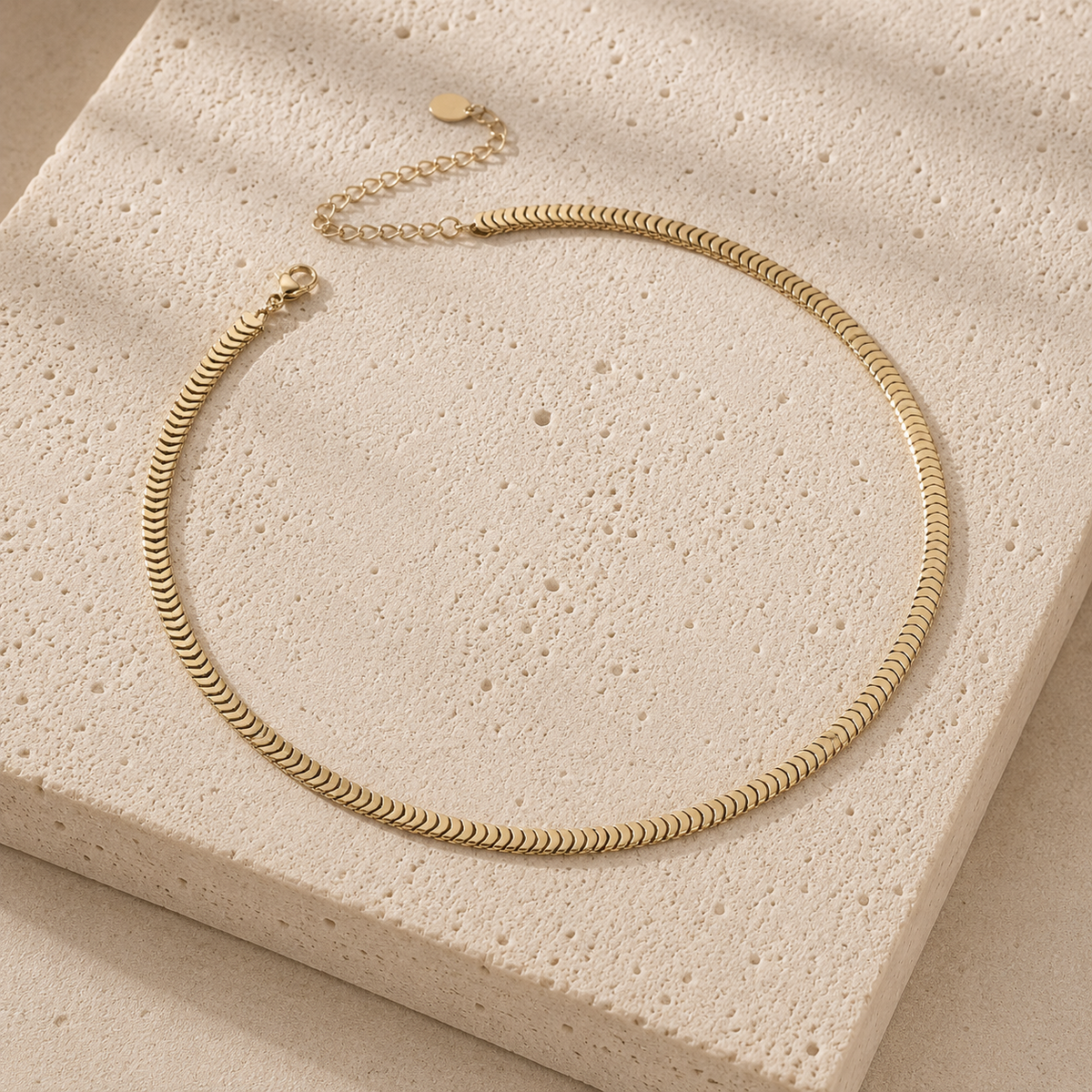 Collier Scale